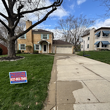 Fantastic-Concrete-Cleaning-Whole-House-Wash 0